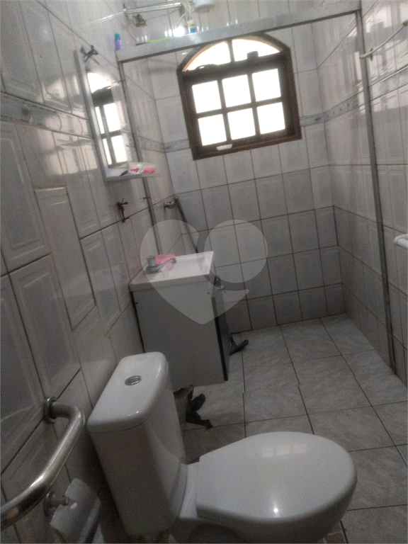 Casa com 03 dormitórios e 2 vagas proximo ao metrô - Vila Guilhermina
