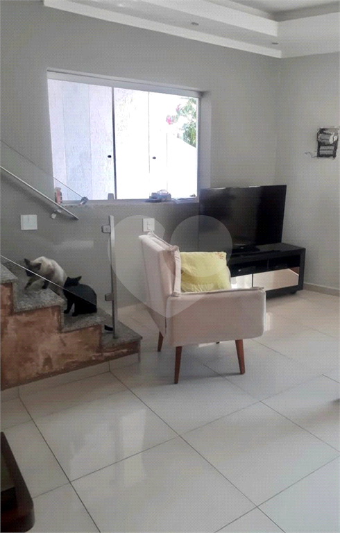 Sobrado com excelente localização!!!