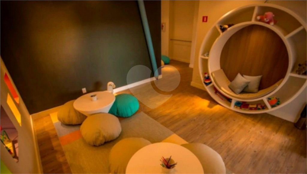 APARTAMENTO em MORUMBI
