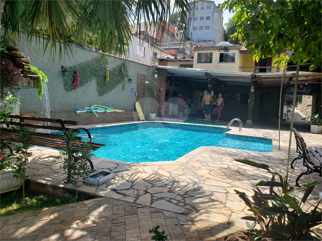 Excelente Sobrado para venda e locação com 439m² e 7 domritórios, localizado na Vila Prudente