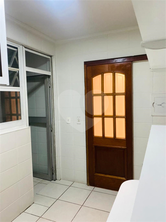 APARTAMENTO em POMPÉIA
