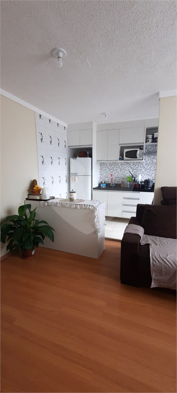 APARTAMENTO em LIMÃO