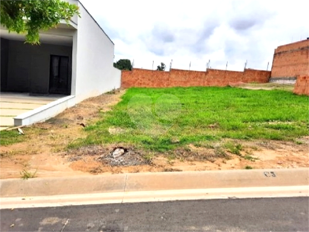 CONDOMÍNIO em JARDIM RESIDENCIAL VIENA