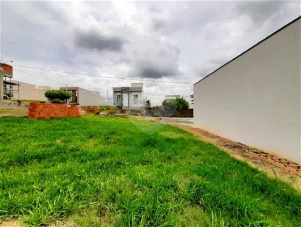 CONDOMÍNIO em JARDIM RESIDENCIAL VIENA