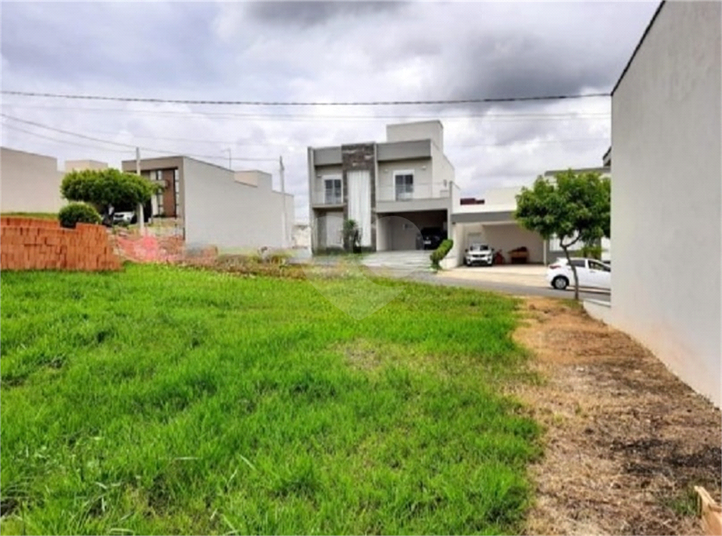 CONDOMÍNIO em JARDIM RESIDENCIAL VIENA