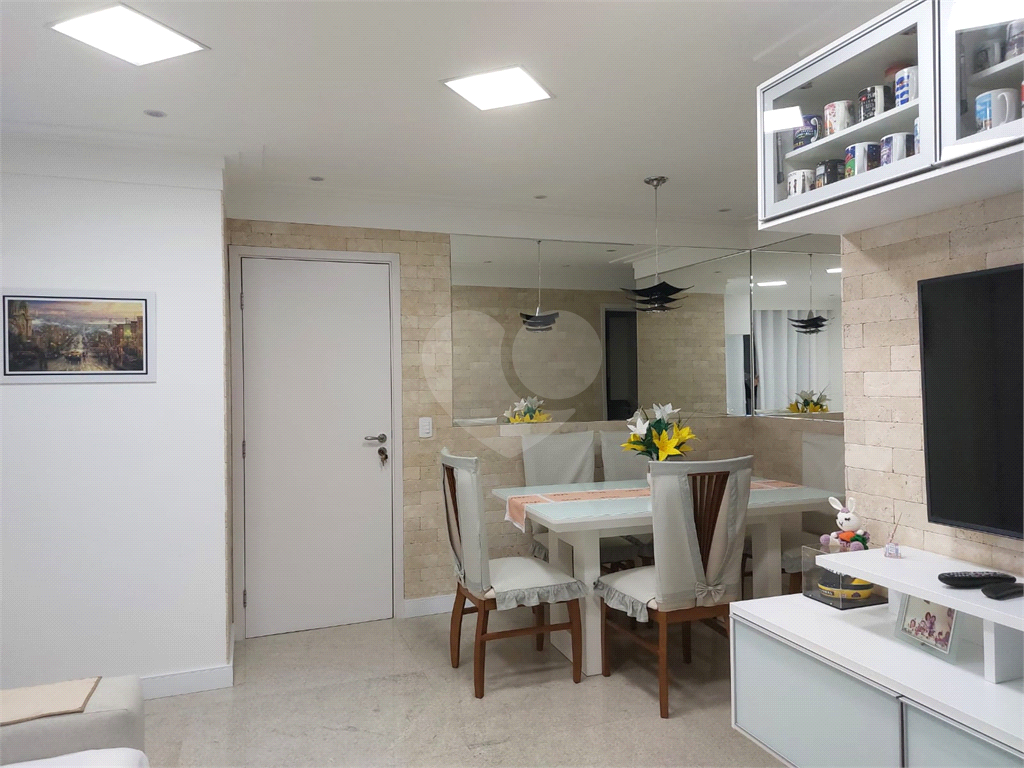 Apartamento de 82m2 novo com Varanda Gourmet Santa Teresinha, com 3 dormitórios 1 suite, vagas fixas