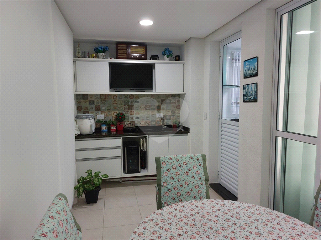 Apartamento de 82m2 novo com Varanda Gourmet Santa Teresinha, com 3 dormitórios 1 suite, vagas fixas