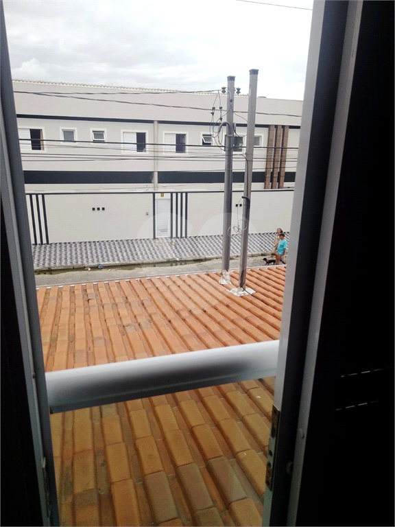 Maravilhoso sobrado 254m² - 5 dormitórios e piscina no Caiçara - Praia Grande  SP