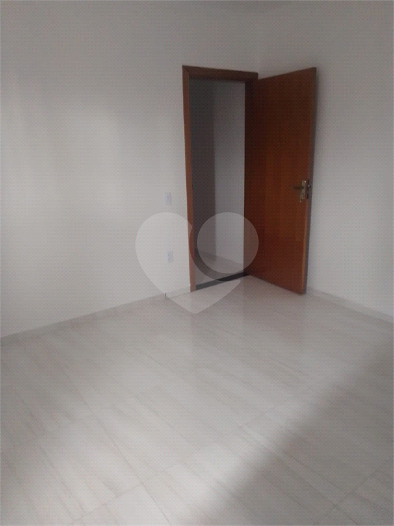 Maravilhoso sobrado 254m² - 5 dormitórios e piscina no Caiçara - Praia Grande  SP