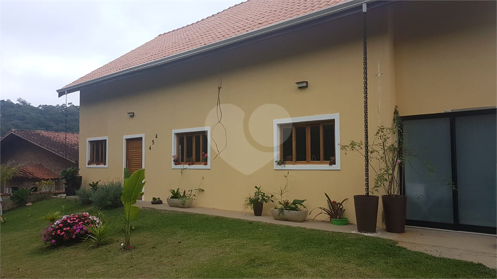 Casa de Condomínio à venda com 3 quartos, 150m² - Foto 3