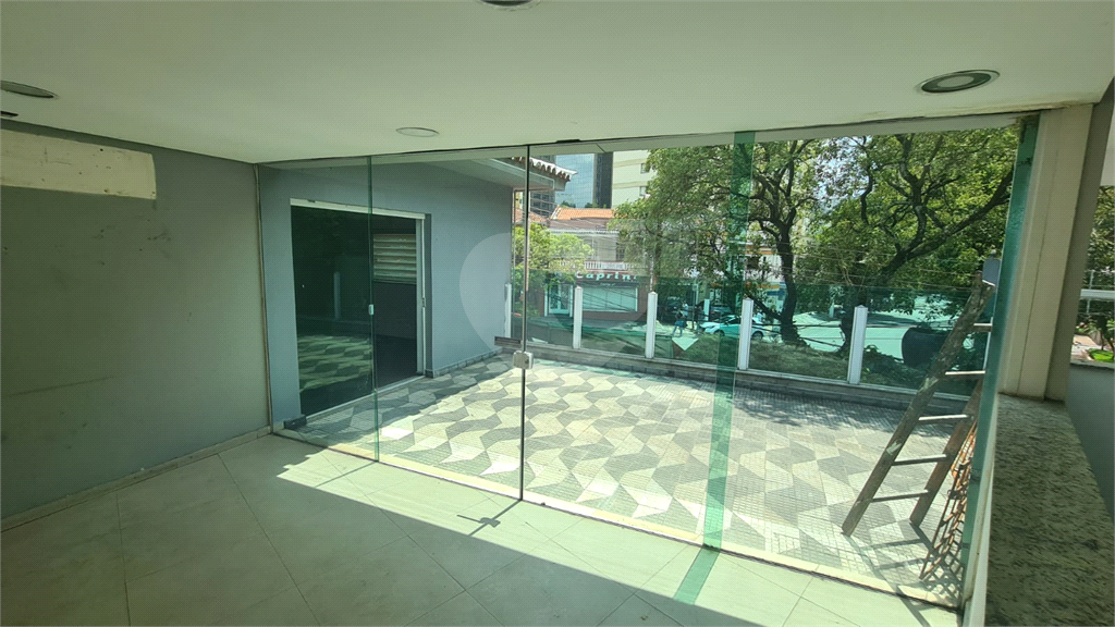SALÃO COMERCIAL em ÁGUA BRANCA