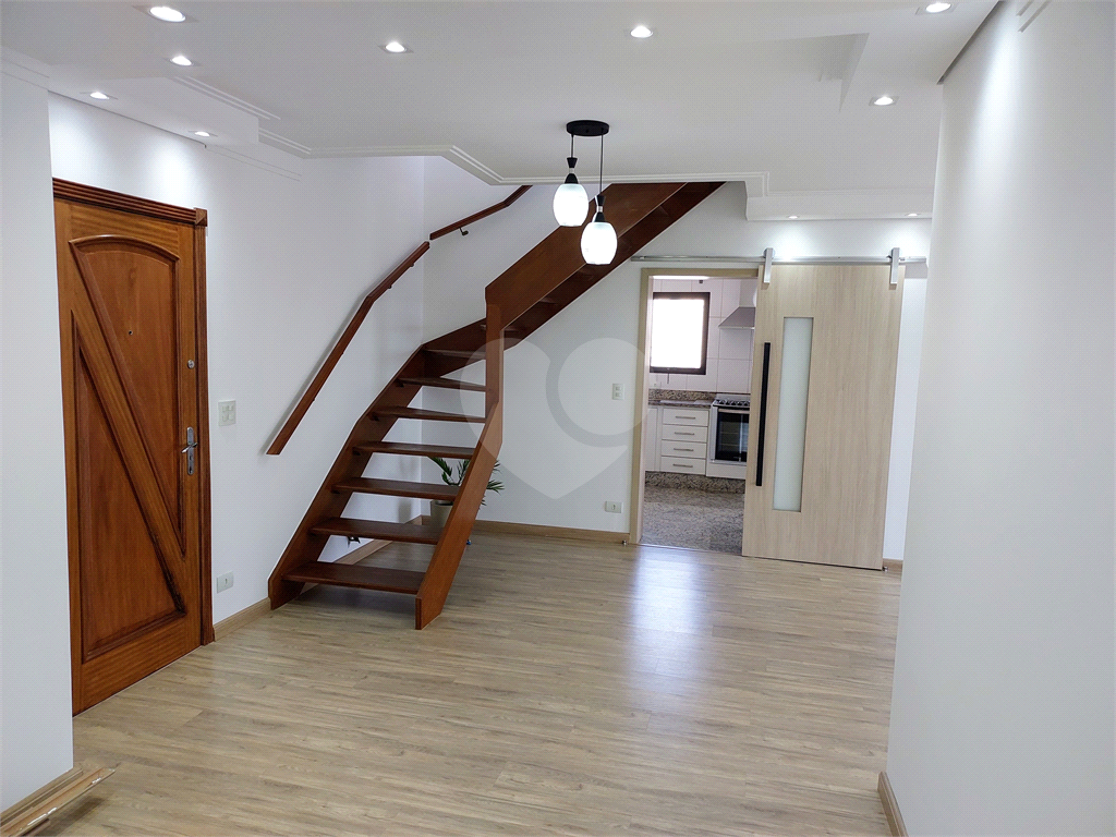 Cobertura duplex 189m² com linda vista. 