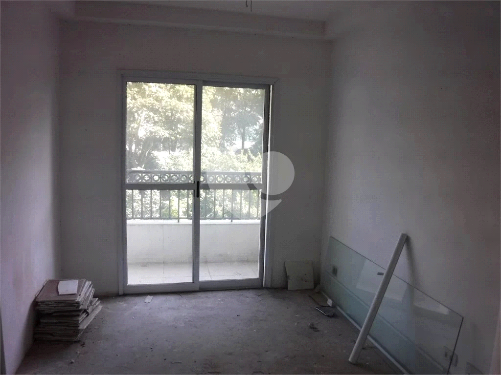 Apartamento ao lado do metrô Parada Inglesa a Venda