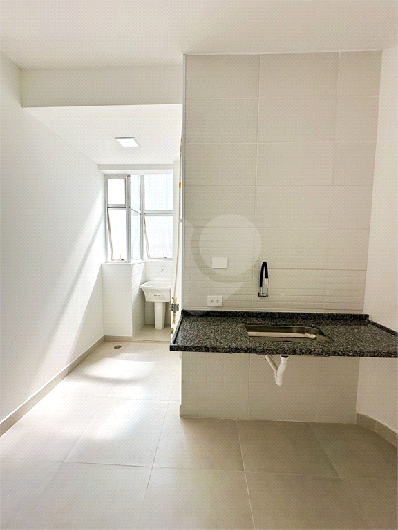 APARTAMENTO em BARRA FUNDA