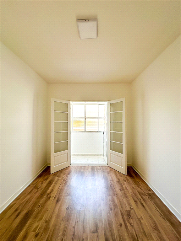 APARTAMENTO em BARRA FUNDA