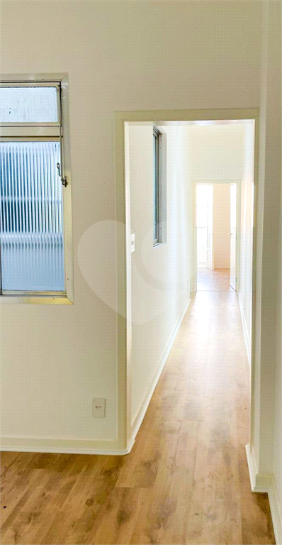 APARTAMENTO em BARRA FUNDA