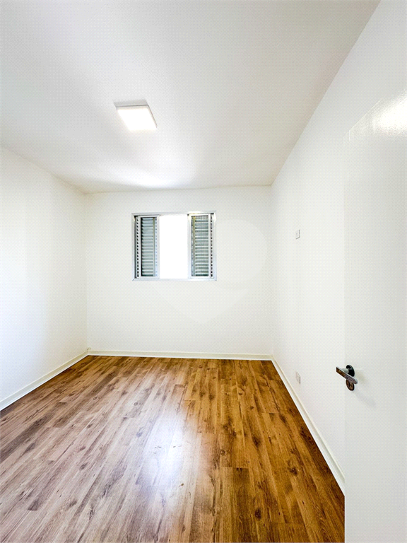 APARTAMENTO em BARRA FUNDA
