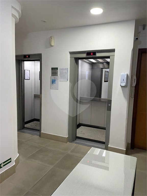 APARTAMENTO em BARRA FUNDA