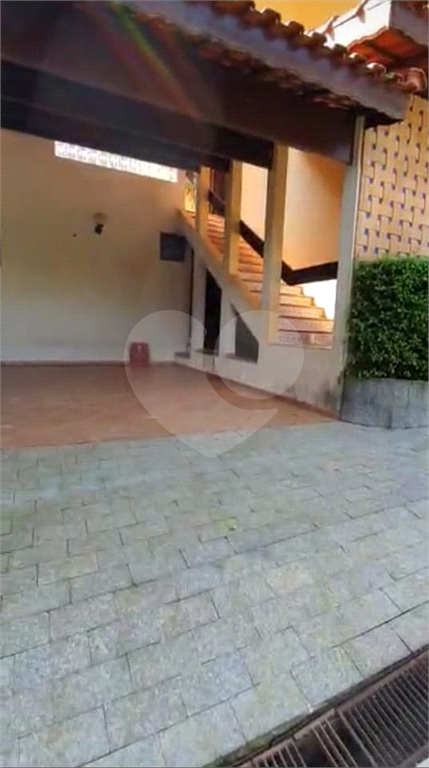 Casa em Condominio Serra da Cantareira 4 dormitórios e Piscina 