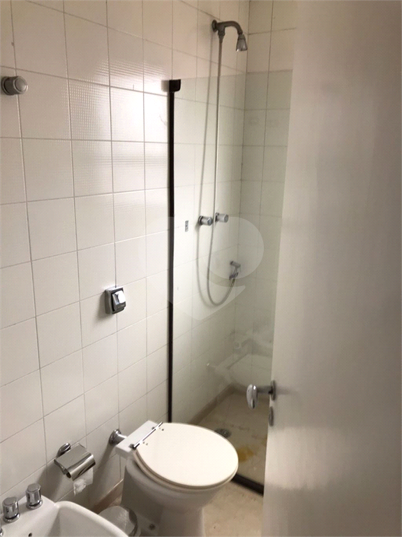 APARTAMENTO em MORUMBI