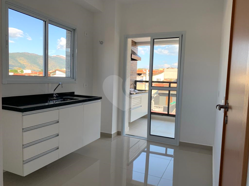 Apartamento para alugar com 3 quartos, 101m² - Foto 22