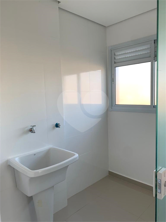 Apartamento para alugar com 3 quartos, 101m² - Foto 19