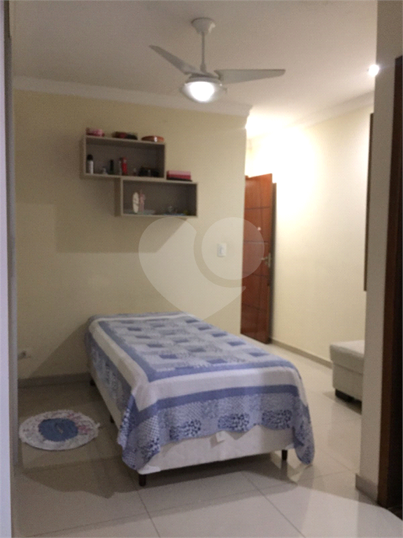 Sobrado 4 quartos, 2 suítes, 2 vagas,