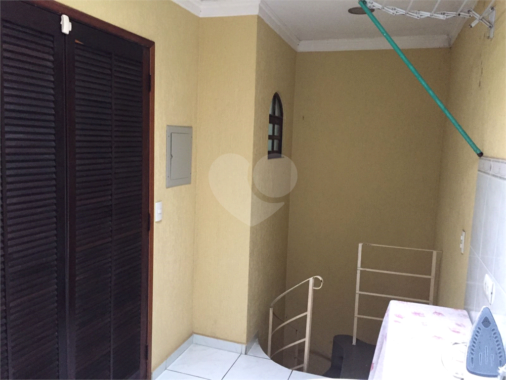 Sobrado 4 quartos, 2 suítes, 2 vagas,