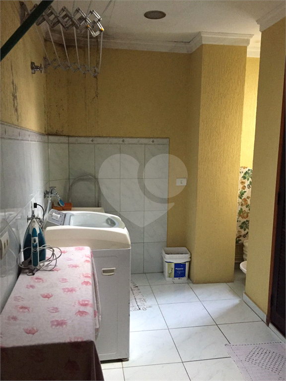 Sobrado 4 quartos, 2 suítes, 2 vagas,