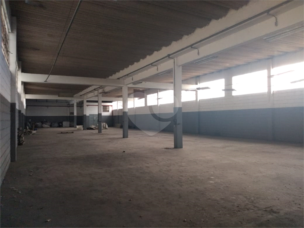 Depósito-Galpão-Armazém para alugar, 1000m² - Foto 3