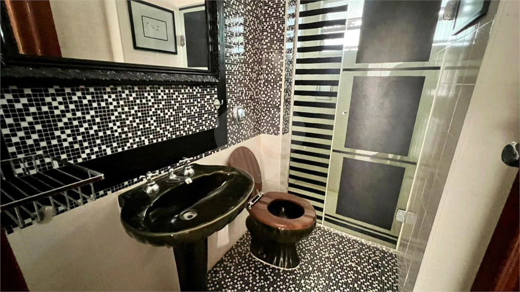 APARTAMENTO em JARDIM PAULISTA