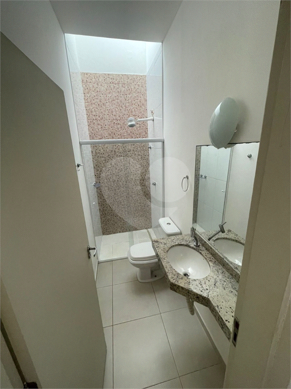 Casa de Condomínio para alugar com 3 quartos, 120m² - Foto 9