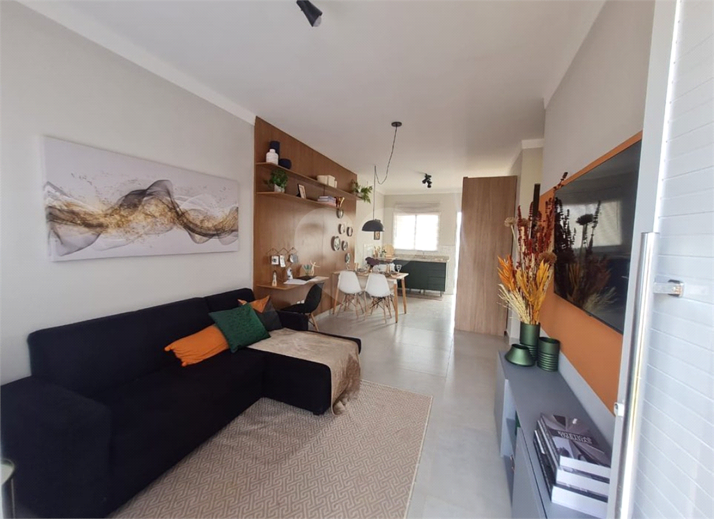 Casa à venda com 2 quartos, 50m² - Foto 3