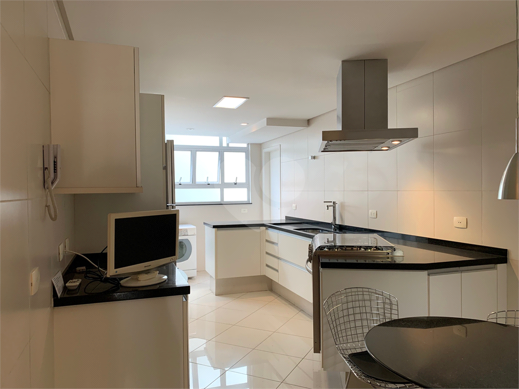 Excelente Apartamento - Jardins, com 2 dormitórios+3o. reversível, Escritório (HOME OFFICE), 1 vaga