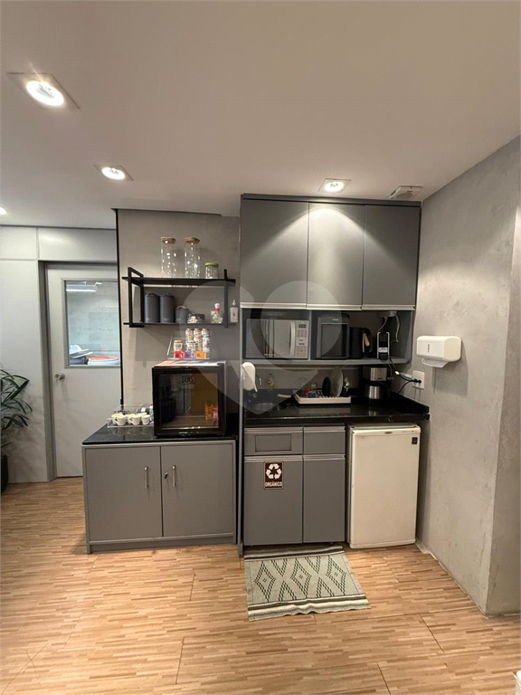 Sala comercial de 65m² com 4 ambintes 