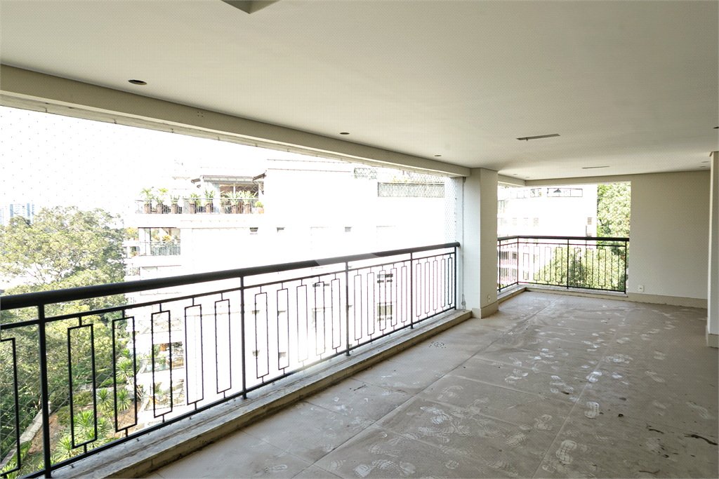 DUPLEX em MORUMBI