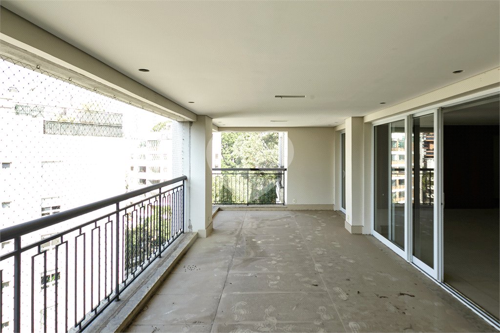 DUPLEX em MORUMBI