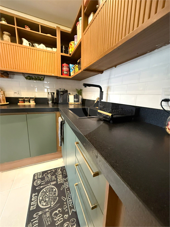 Apartamento à venda na Parada Inglesa . Com 2 dormitórios, 1 suíte, Varanda Gourmet e 1 vaga.