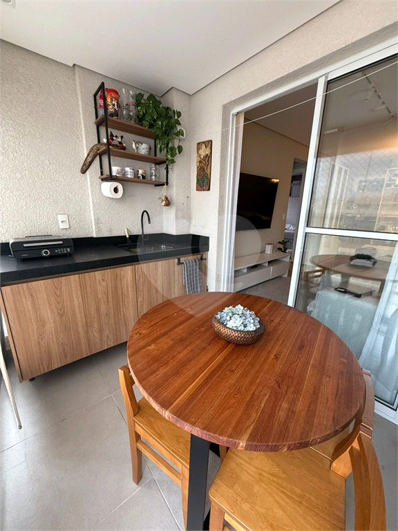 Apartamento à venda na Parada Inglesa . Com 2 dormitórios, 1 suíte, Varanda Gourmet e 1 vaga.