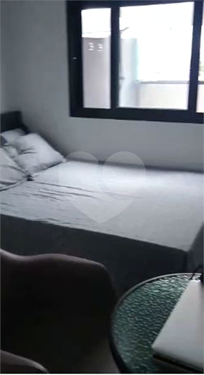 APARTAMENTO em VILA PRUDENTE