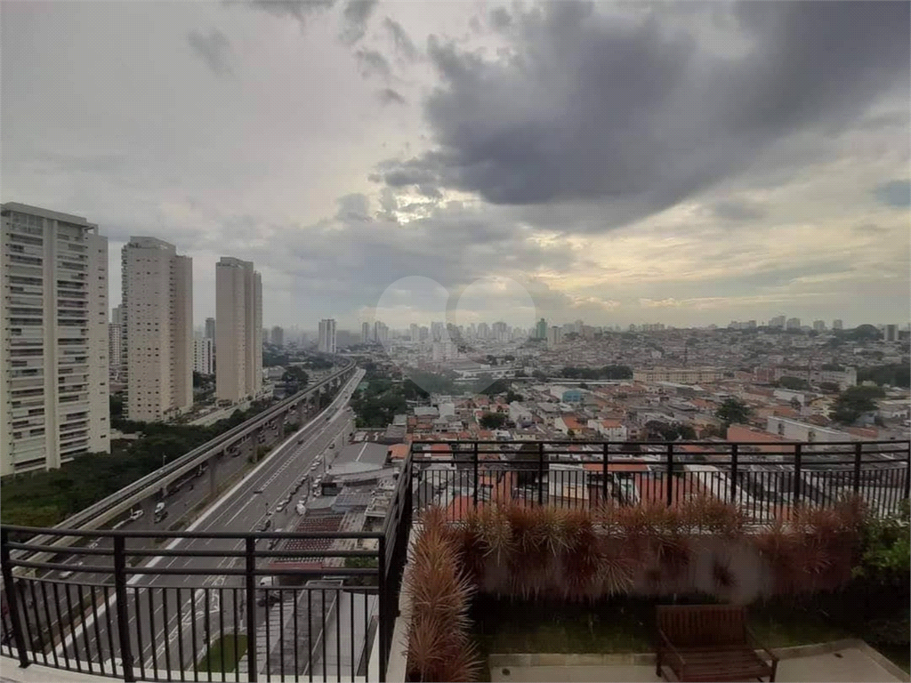 APARTAMENTO em VILA PRUDENTE