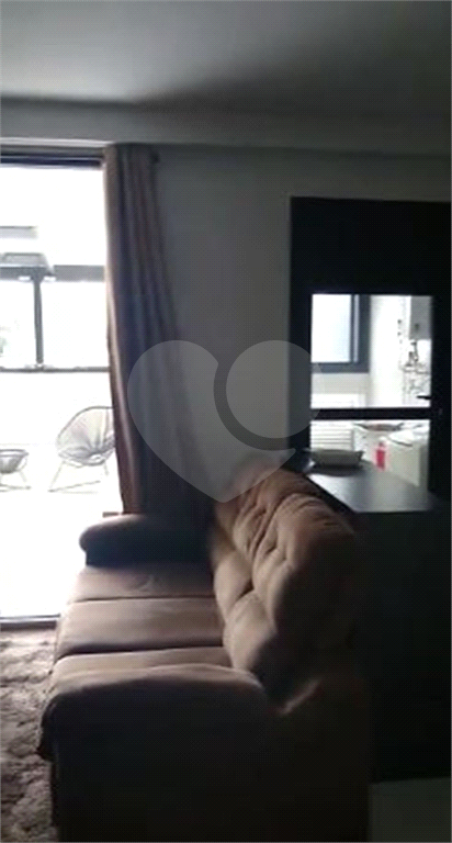 APARTAMENTO em VILA PRUDENTE