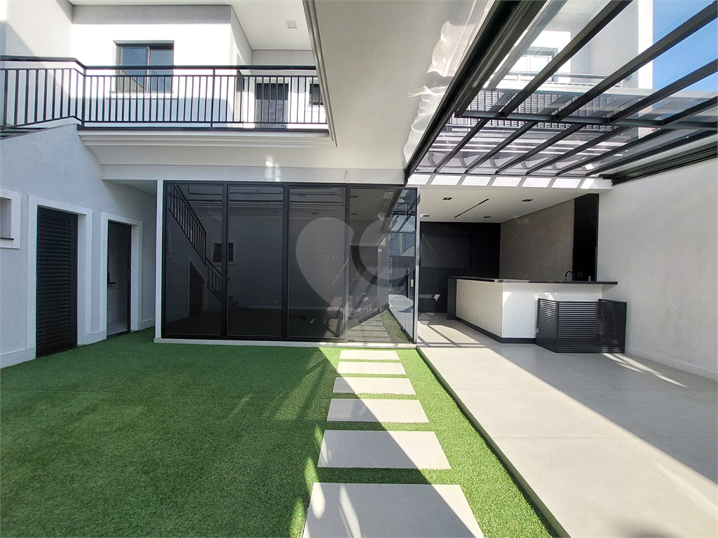 NOVO PRÉDIO COMERCIAL NA BRAZ LEME , 300 M² IMPECÁVEL COM ELEVADOR, PÉ DIREITO DUPLO