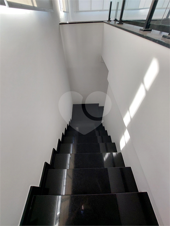 NOVO PRÉDIO COMERCIAL NA BRAZ LEME , 300 M² IMPECÁVEL COM ELEVADOR, PÉ DIREITO DUPLO