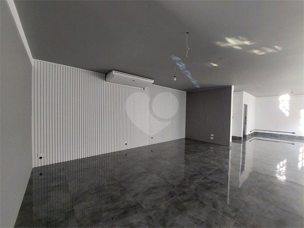 NOVO PRÉDIO COMERCIAL NA BRAZ LEME , 300 M² IMPECÁVEL COM ELEVADOR, PÉ DIREITO DUPLO