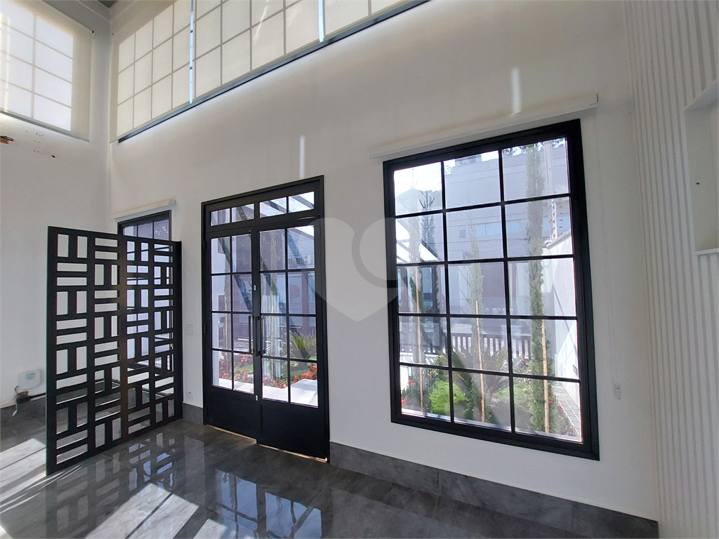 NOVO PRÉDIO COMERCIAL NA BRAZ LEME , 300 M² IMPECÁVEL COM ELEVADOR, PÉ DIREITO DUPLO