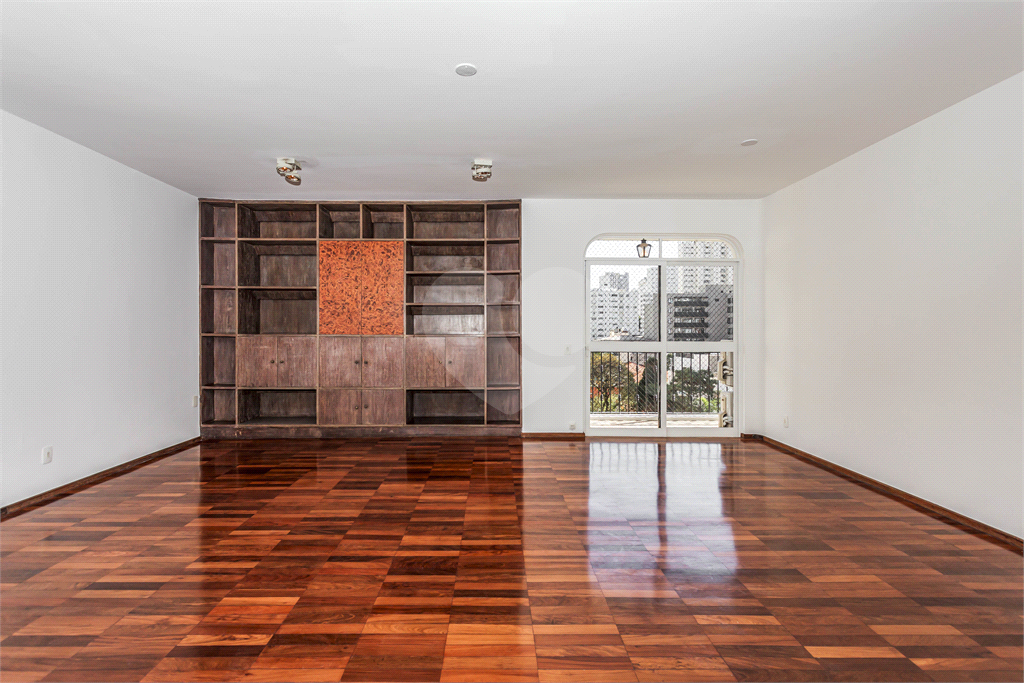 APARTAMENTO em JARDIM AMÉRICA