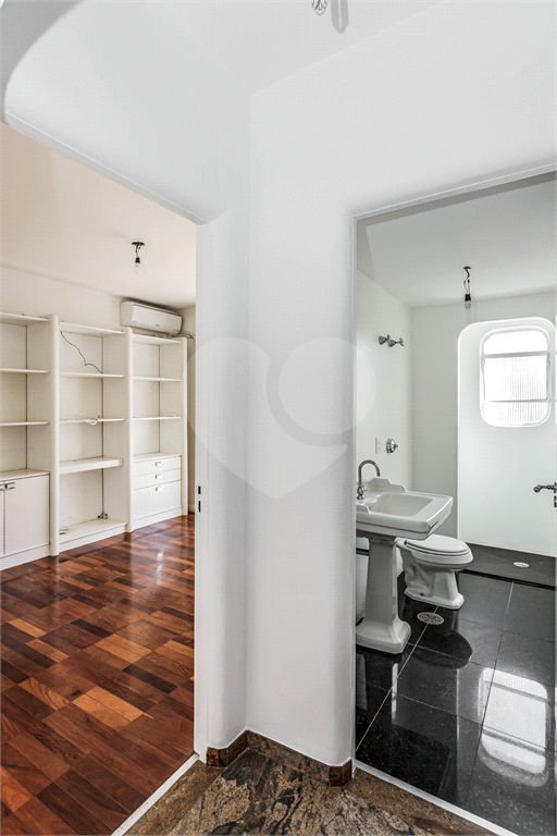 APARTAMENTO em JARDIM AMÉRICA