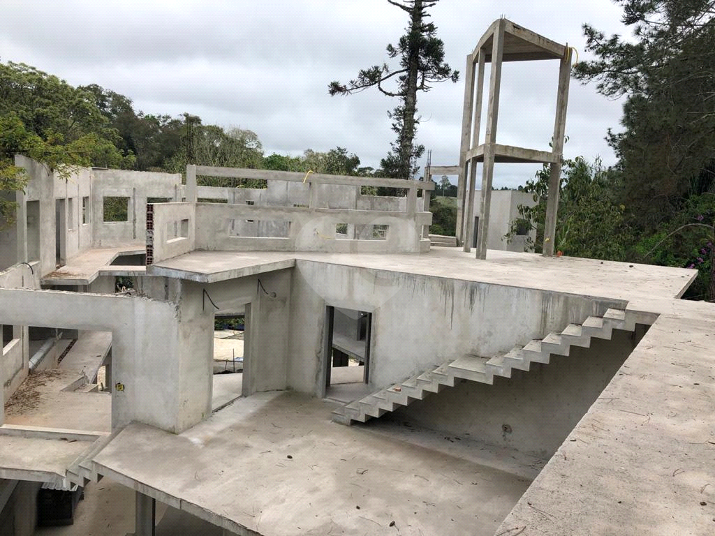 Sitio Pousada Espaço Canada Com todo conforto e lazer completo contando com 80vagas de veículos