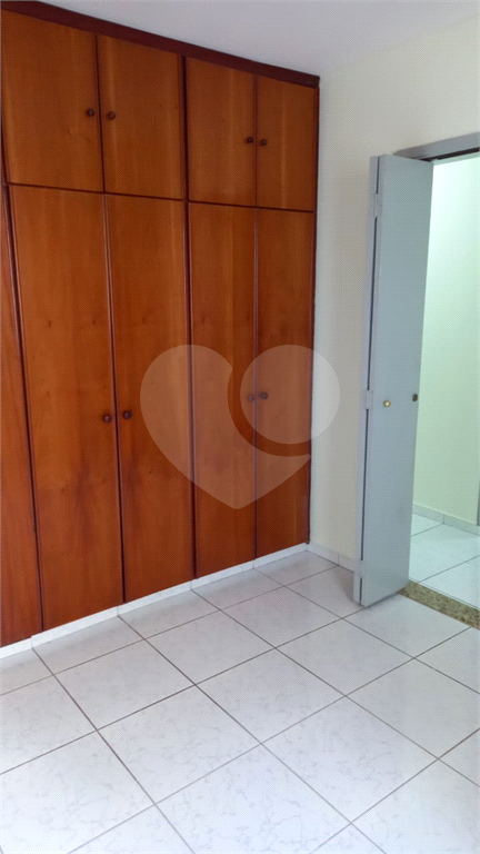 Apartamento à venda com 3 quartos, 82m² - Foto 4